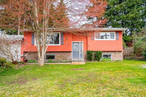 32157 Holiday Avenue, Mission, BC 