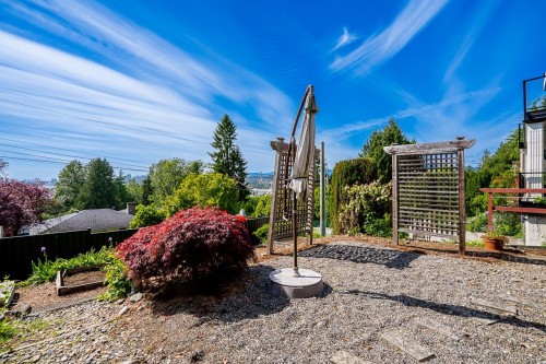 10482 125A Street, Surrey, BC - Outdoor