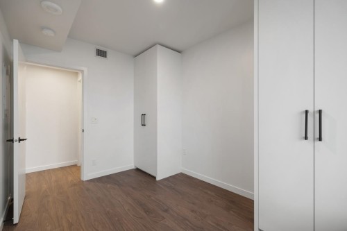 2406-10448 University Drive, Surrey, BC 