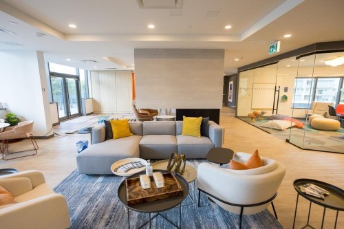 2406-10448 University Drive, Surrey, BC 