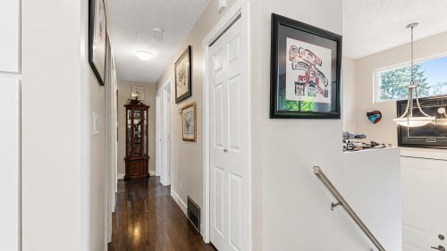 7585 Bluejay Crescent, Mission, BC 