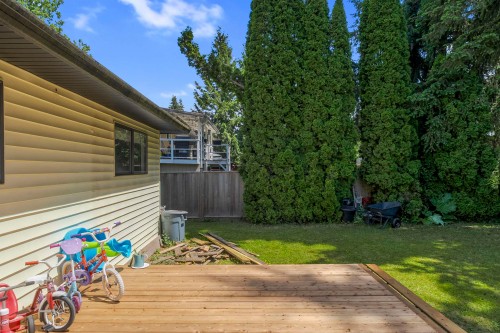 19976 49 Avenue, Langley, BC 