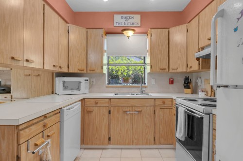 19976 49 Avenue, Langley, BC 
