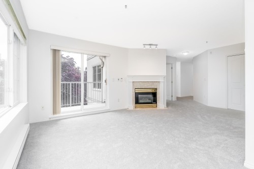 312-5465 201 Street, Langley, BC 