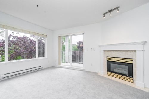 312-5465 201 Street, Langley, BC 