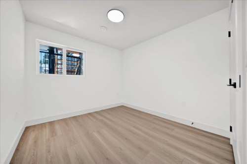102-10039 128 Street, Surrey, BC - Indoor Photo Showing Other Room