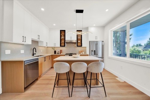 101-10039 128 Street, Surrey, BC - Indoor Photo Showing Kitchen With Upgraded Kitchen