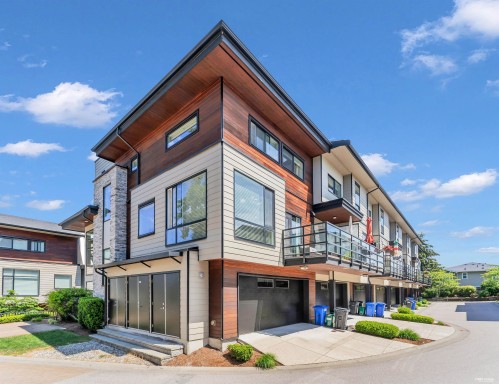17-15688 28 Avenue, Surrey, BC 