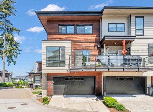 17-15688 28 Avenue, Surrey, BC 