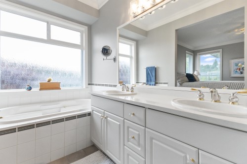 3855 Latimer Street, Abbotsford, BC 
