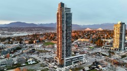 1705-10750 135a Street Surrey, BC V3W 4E8