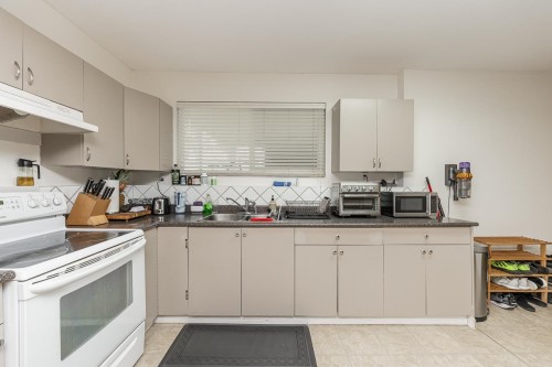 11792 80A Avenue, Delta, BC 