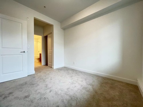 B206-20487 65 Avenue, Langley, BC 
