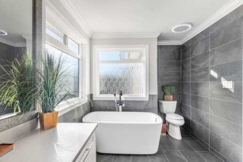 14680 72A Avenue, Surrey, BC 