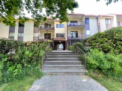 207-13775 74 Avenue Surrey, BC V3W 9C5