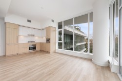 309-9675 King George Boulevard Surrey, BC V3T 2V3