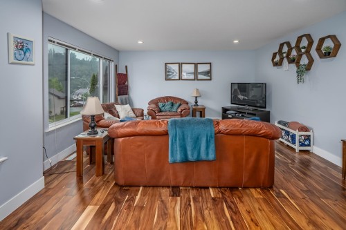 35452 Strathcona Court, Abbotsford, BC 