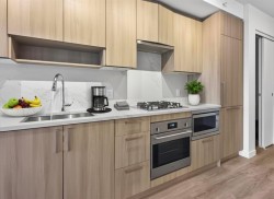 3103-13350 Central Avenue Surrey, BC V3T 0S1