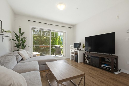 204-33898 Pine Street, Abbotsford, BC 
