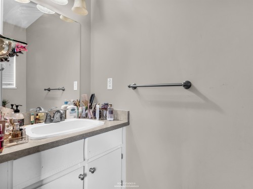 7735 112 Street, Delta, BC 