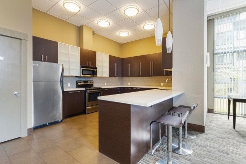 2209-13399 104 Avenue, Surrey, BC 