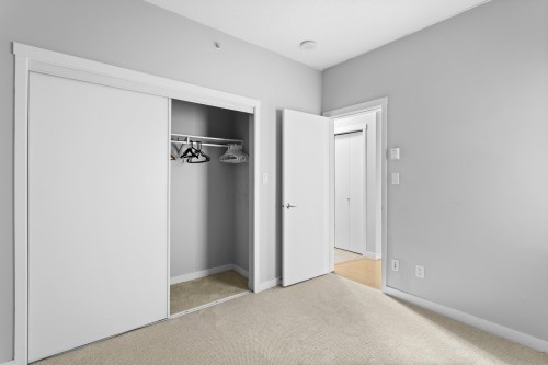 2209-13399 104 Avenue, Surrey, BC 