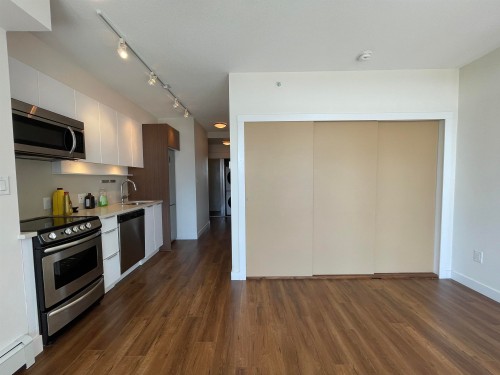 1507-13308 Central Avenue, Surrey, BC 
