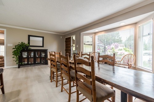 19746 49 Avenue, Langley, BC - Indoor Photo Showing Dining Room