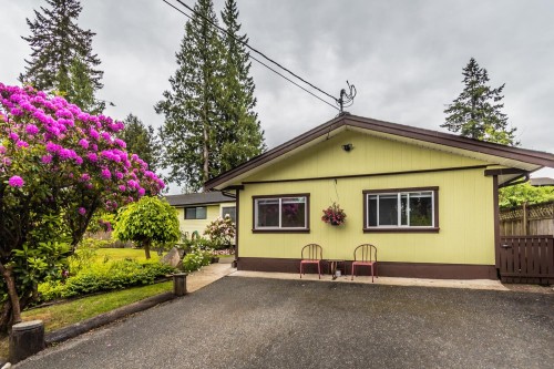 19746 49 Avenue, Langley, BC - Outdoor