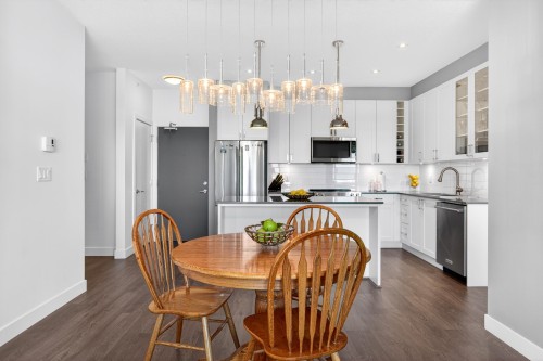 406-16380 64 Avenue, Surrey, BC 