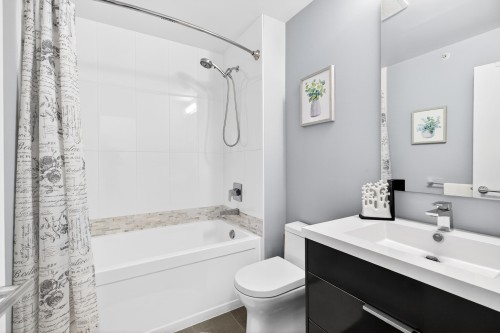 406-16380 64 Avenue, Surrey, BC 