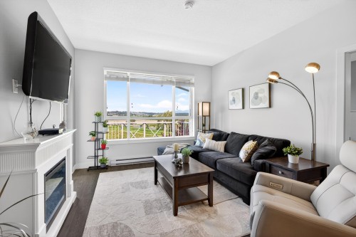 406-16380 64 Avenue, Surrey, BC 