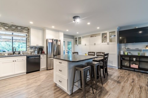 19881 48 Avenue, Langley, BC 