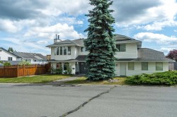19628 65b Place Langley, BC V2Y 1K2