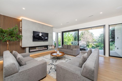 15911 Cliff Avenue, White Rock, BC 