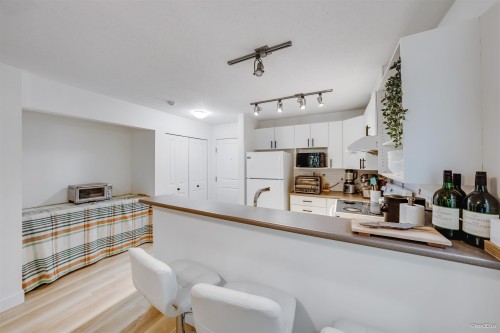 116-14885 105 Avenue, Surrey, BC 