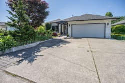 33764 Blueberry Drive Mission, BC V2V 7A1