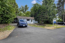 18460 74 Avenue Surrey, BC V4N 6C2