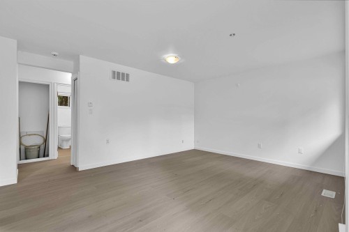 18460 74 Avenue, Surrey, BC 