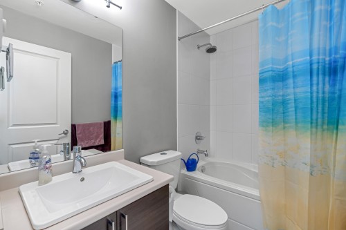 411-14358 60 Avenue, Surrey, BC 