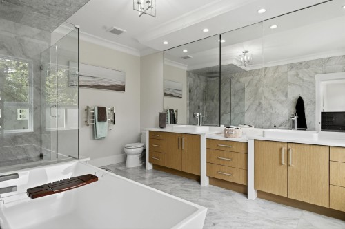 20140 44 Avenue, Langley, BC 