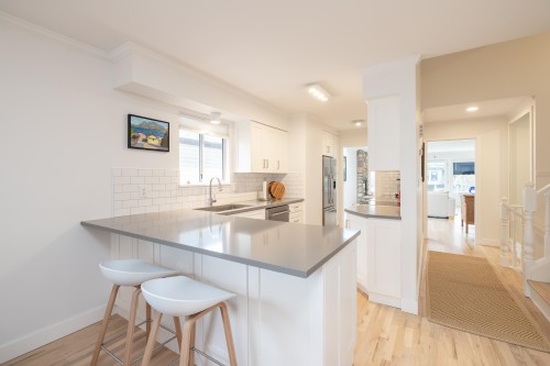 976 Habgood Street, White Rock, BC 