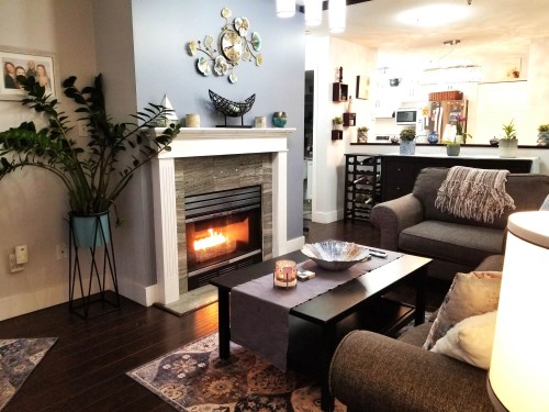 208-2964 Trethewey Street  Abbotsford, BC V2T 6P4