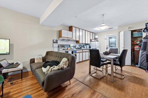 10014 156 Street, Surrey, BC 