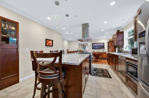 10014 156 Street, Surrey, BC 