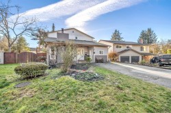 11802 80a Avenue Delta, BC V4C 7T9