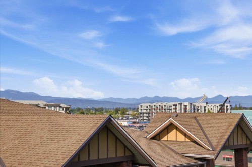 511-5638 201A Street, Langley, BC - Outdoor With View