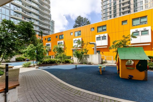 509-13318 104 Avenue, Surrey, BC 