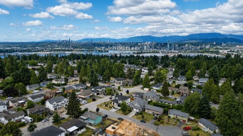 9524 118 Street, Delta, BC 