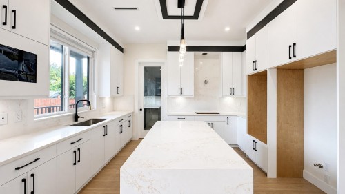 9524 118 Street, Delta, BC 